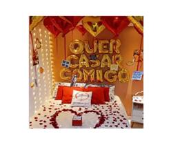 Kit Romântico Quer Casar Comigo + 500 Pétalas de Rosas + 10 Balões Coração + 12 Velas + 10m Fitlho