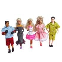 Kit Roupa DA Barbie 3 LOOKS BARBIE, 2 LOOK KEN E 3 SAPATOS BARBIE 1 CALCINHA