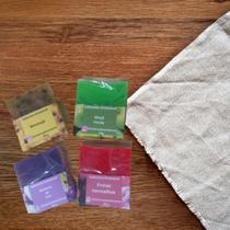 Kit Sabonete Artesanal Maracujá, Semente de Uva, Maçã Verde e Frutas Vermelhas.