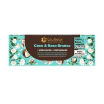 Kit Sabonete em Barra Biofleur Perfumado Coco e Rosa Branca 3x80g Kit Sabonete em Barra Biofleur Perfumado Coco e Rosa Branca 3x80g