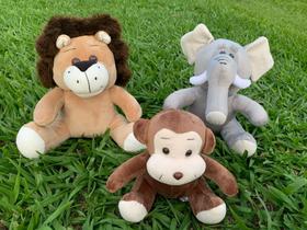 Kit safari com 3 bichos de pelúcia leão elefante e macaco antialérgicos para decoração e nichos