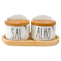 Kit Saleiro e Porta Alho Porcelana c/ colher e tampa de bambu 10,5cm Kit Saleiro e Porta Alho Porcelana c/ colher e tampa de bambu 10,5cm