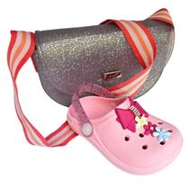 Kit Sandália Infantil Menina Babuche Chinelo + Bolsa Feminina Transversal Kit Sandália Infantil Menina Babuche Chinelo + Bolsa Feminina Transversal