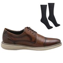 Kit Sapato Democrata Metropolitan Bay Masculino + Par de Meia Kit Sapato Democrata Metropolitan Bay Masculino + Par de Meia