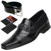 Kit sapato masculino estilo social todo em couro sola borracha, kit acompanha cinto e carteira.