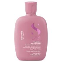 Kit Semi di Lino Moisture Shampoo 250ml Máscara 200ml Hidrata Nutre Antifrizz Cabelos Secos Alfaparf Kit Semi di Lino Moisture Shampoo 250ml Máscara 200ml Hidrata Nutre Antifrizz Cabelos Secos Alfaparf