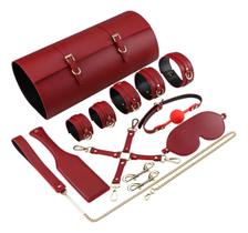 Kit Sex Shop Premium Sensorial Para Casal 13 Peças Em Couro E Metal Com Bolsa Kit Sex Shop Premium Sensorial Para Casal 13 Peças Em Couro E Metal Com Bolsa