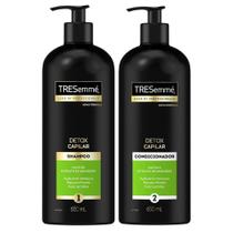 Kit Shampoo + Condicionador Tresemmé Detox Capilar 650ml Kit Shampoo + Condicionador Tresemmé Detox Capilar 650ml