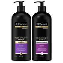 Kit Shampoo + Condicionador Tresemmé Reconstrução E Força 650ml