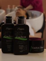 Kit shampoo, mascara e ativador de cachos linha cachos maggioni