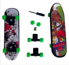 Kit Skate de Dedo Extremo Radical Brinquedo Infantil Crianças com Acessórios 2 Skates 8 Rodinhas Ferramenta Montagem