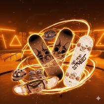 Kit Skate Infantil Dog com Acessórios de Proteção Capacete Joelheira Cotoveleira Kit Skate Infantil Dog com Acessórios de Proteção Capacete Joelheira Cotoveleira