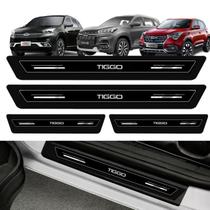 Kit Soleira Chery Tiggo 5x 7x 8x Protetora ResinadaPremium Preto Black com grafia Prata