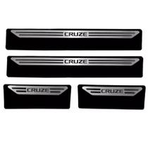 Kit Soleira Em Aço Inox Baixo Relevo Chevrolet Cruze 2017/...