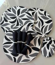 Kit Sousplat 6 Lugares Redondo Para Mesa Posta Com Base MDF e Guardanapo