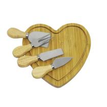 Kit Tábua Coração Com Acessórios Para Queijos Frios e Petiscos