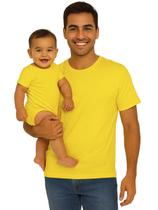 Kit Tal Pai Tal Filho Camiseta Básica Lisa Amarela e Body de Bebê