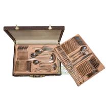 Kit talheres 84 peças com detalhes em dourado Kit talheres 84 peças com detalhes em dourado