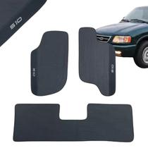 Kit Tapete Emborrachado S10 CD 1996 Até 2011 3 Peças Kit Tapete Emborrachado S10 CD 1996 Até 2011 3 Peças