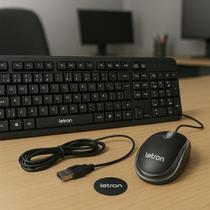 Kit Teclado e Mouse USB Letron ABNT2 Resistente à Água 105 Teclas 800 DPI Cabo 1,2m Preto Kit Teclado e Mouse USB Letron ABNT2 Resistente à Água 105 Teclas 800 DPI Cabo 1,2m Preto