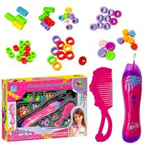 Kit Tererê Miçangas Cabelo Com Aplicador Brinquedo De Criar Penteados Para Meninas Kit Tererê Miçangas Cabelo Com Aplicador Brinquedo De Criar Penteados Para Meninas