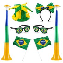 Kit Torcida Brasil Com Chapéu Tiara Cornetas Bandeira Com Haste E Óculos Para Copa Do Mundo 2026 Kit Torcida Brasil Com Chapéu Tiara Cornetas Bandeira Com Haste E Óculos Para Copa Do Mundo 2026