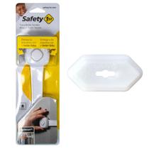 Kit Trava Botão Secreto e Protetor de Tomadas 24 UN - Safety - Safety 1st