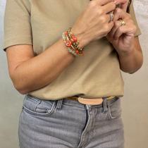 Kit Três Pulseiras em Cristais com Flor de Resina
