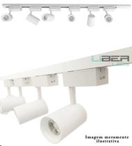 Kit Trilho Eletrificado 1M 4 Spot Branco 7W Luz Amarela Kit Trilho Eletrificado 1M 4 Spot Branco 7W Luz Amarela