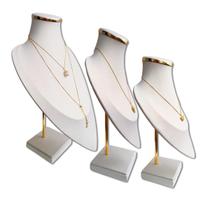 Kit Trio Busto Flecha Base Metal Banhado - P M G