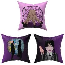 Kit Trio de Almofadas Cheias Estampadas Wandinha Roxo 45cm x 45cm Com Viés e Zíper