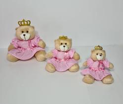 Kit Trio De Ursinhos Para Nicho Princesa Realeza Caramelo Rosa Bebê - PolyBaby Kit Trio De Ursinhos Para Nicho Princesa Realeza Caramelo Rosa Bebê - PolyBaby
