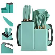 Kit Utensílios Cozinha Verde 19 Pçs Fuet Pincel Concha Espátulas Colher Escumadeira Pegador Faca Tesoura Tábua Suporte