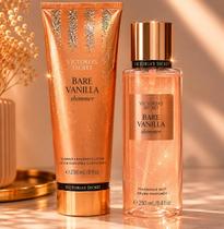 Kit Victoria's Secret Bare Vanilla: Body Splash Shimmer 250ml e Hidratante Corporal 236ml Kit Victoria's Secret Bare Vanilla: Body Splash Shimmer 250ml e Hidratante Corporal 236ml