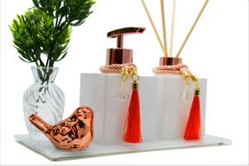 Kit Vidros Para Aromatizador De Ambiente e Sabonete Liquido Rose Gold C/ Bandeja Super Luxo
