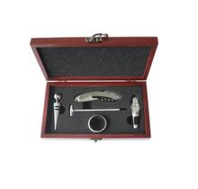 Kit vinho com 5 acessórios no estojo de madeira 23cm