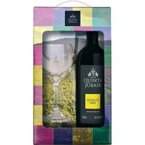 Kit Vinho Quinta Jubair Bordô Suave com 1 Taça - 750ml - Góes