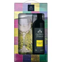 Kit Vinho Quinta Jubair Bordô Suave com 1 Taça - 750ml - Góes