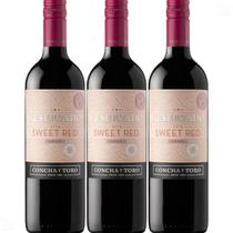 Kit Vinho Reservado Sweet Red Concha Y Toro 750ml com 3 Kit Vinho Reservado Sweet Red Concha Y Toro 750ml com 3