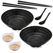 Kit Yakisoba com 2 Travessas 21cm + 2 Molheiras + 2 Pares de Hashi + 2 Colheres