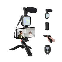 Kit Youtuber Vlog Tripe Para Celular, Suporte, Led e Microfone com Controle Bluetooth Videomaker