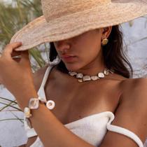 L7704-Colar Feminino Aço cirúrgico Ouro 18k Luxo Concha Textura Praia Charme Festa Presente L7704-Colar Feminino Aço cirúrgico Ouro 18k Luxo Concha Textura Praia Charme Festa Presente