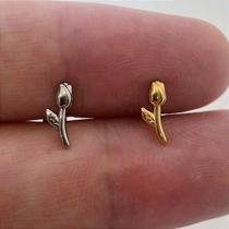 Labret em aço cirúrgico rosa com rosca interna - 1,2mm