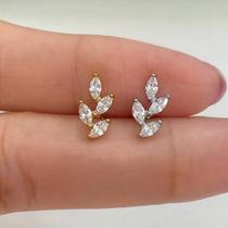 LABRET EM AÇO FOLHAGEM COM ZIRCÔNIAS CRISTAL - 1,2mm