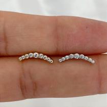 Labret em Titânio Cascata Nine - Dourado com Zircônias Labret em Titânio Cascata Nine - Dourado com Zircônias