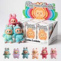 Labubu Kit com 3 Bonecos Surpresa de Pelúcia Colorida