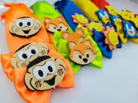 Laços 10 uni + Gravatas Pet 10 uni - combinado - Tamanho M