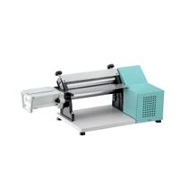 Laminador Elétrico Verde para Massas 28 cm com Talharim Malta Voltagem:127V