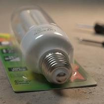 Lâmpada Amarela 16w Fluorescente 6400k 989lm