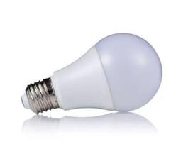 Lampada bulbo e27 15w bc - bivolt policarbonato leitosa branco quente